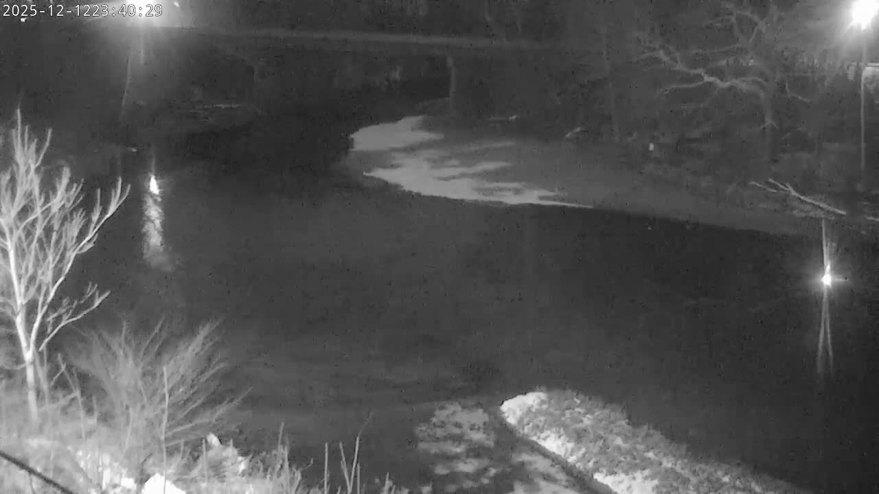 Crawfordsville Sugar Creek Live Cam - Crawfordsville, Montgomery, Indiana, USA