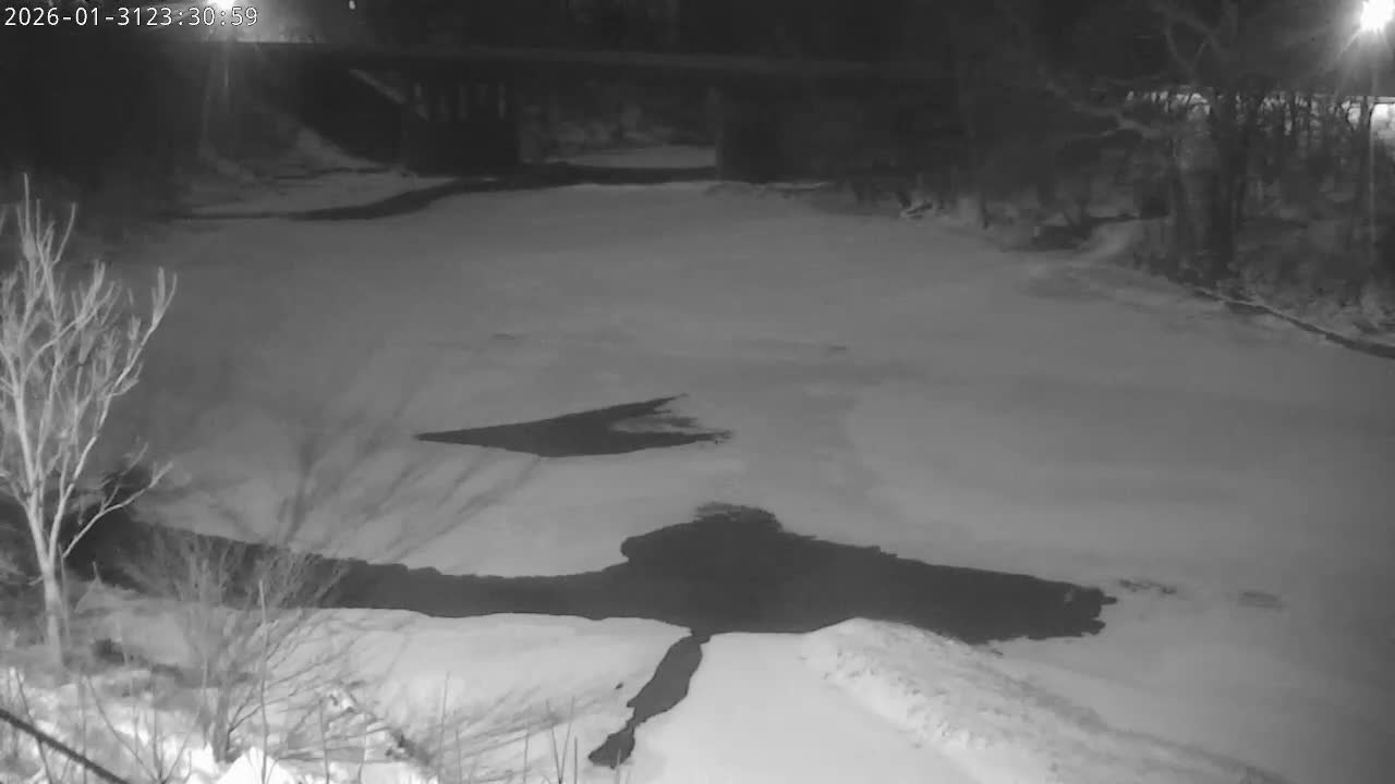 Crawfordsville Sugar Creek Live Cam - Crawfordsville, Montgomery, Indiana, USA