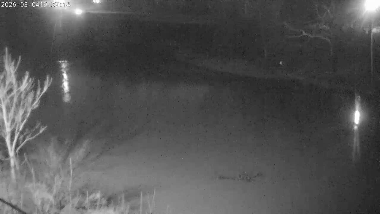Crawfordsville Sugar Creek Live Cam - Crawfordsville, Montgomery, Indiana, USA