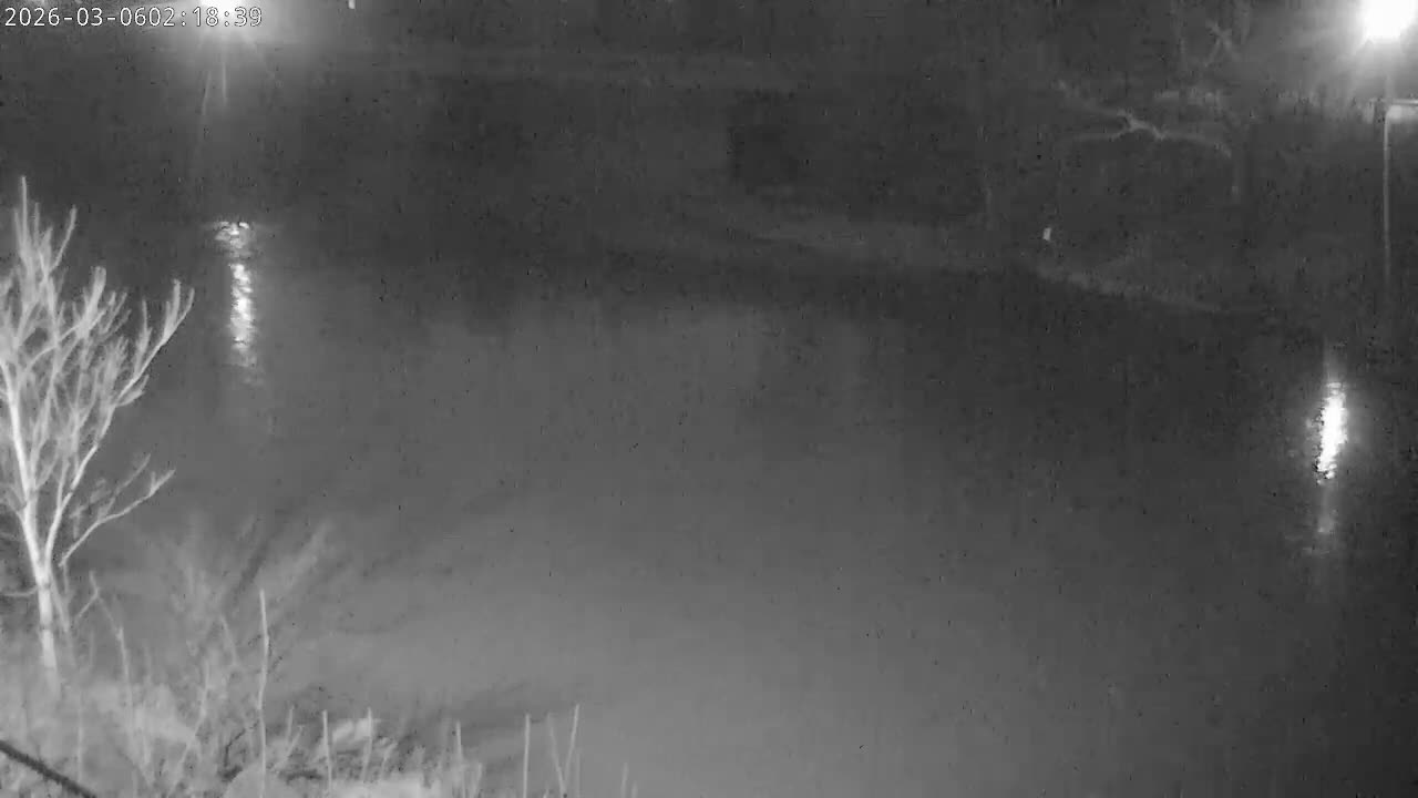 Crawfordsville Sugar Creek Live Cam - Crawfordsville, Montgomery, Indiana, USA