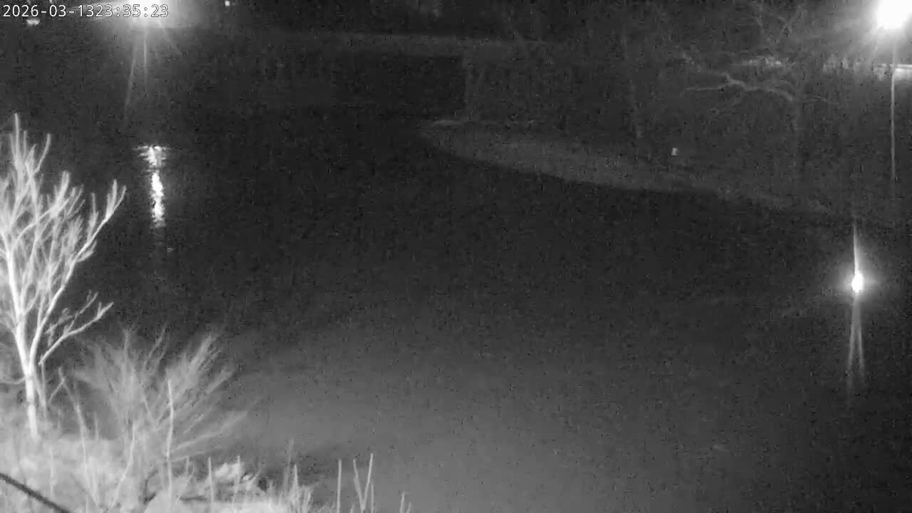 Crawfordsville Sugar Creek Live Cam - Crawfordsville, Montgomery, Indiana, USA