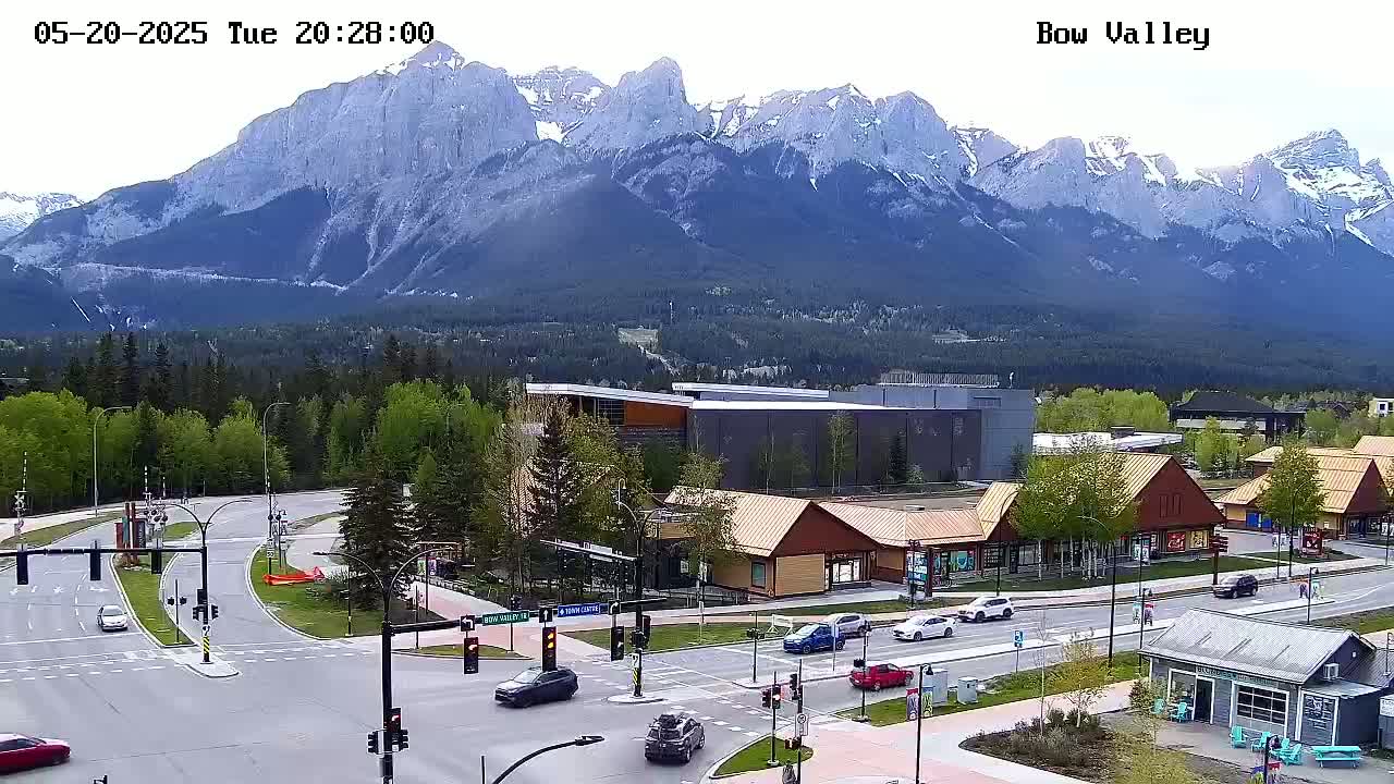 Canmore, Mount Rundle & Bow Valley Junction View Live Cam - Canmore, Alberta's Rockies, Alberta, Canada