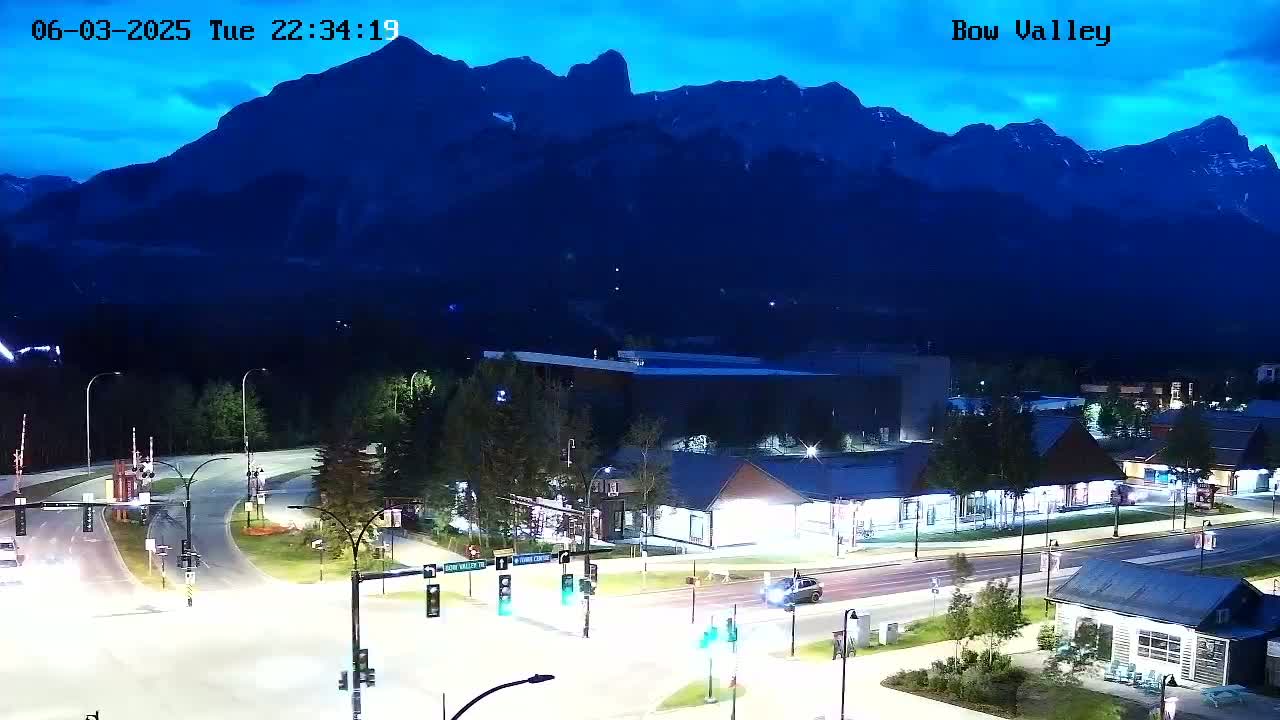 Canmore, Mount Rundle & Bow Valley Junction View Live Cam - Canmore, Alberta's Rockies, Alberta, Canada