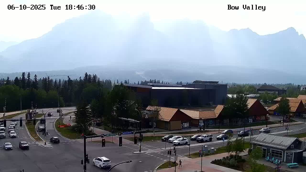 Canmore, Mount Rundle & Bow Valley Junction View Live Cam - Canmore, Alberta's Rockies, Alberta, Canada