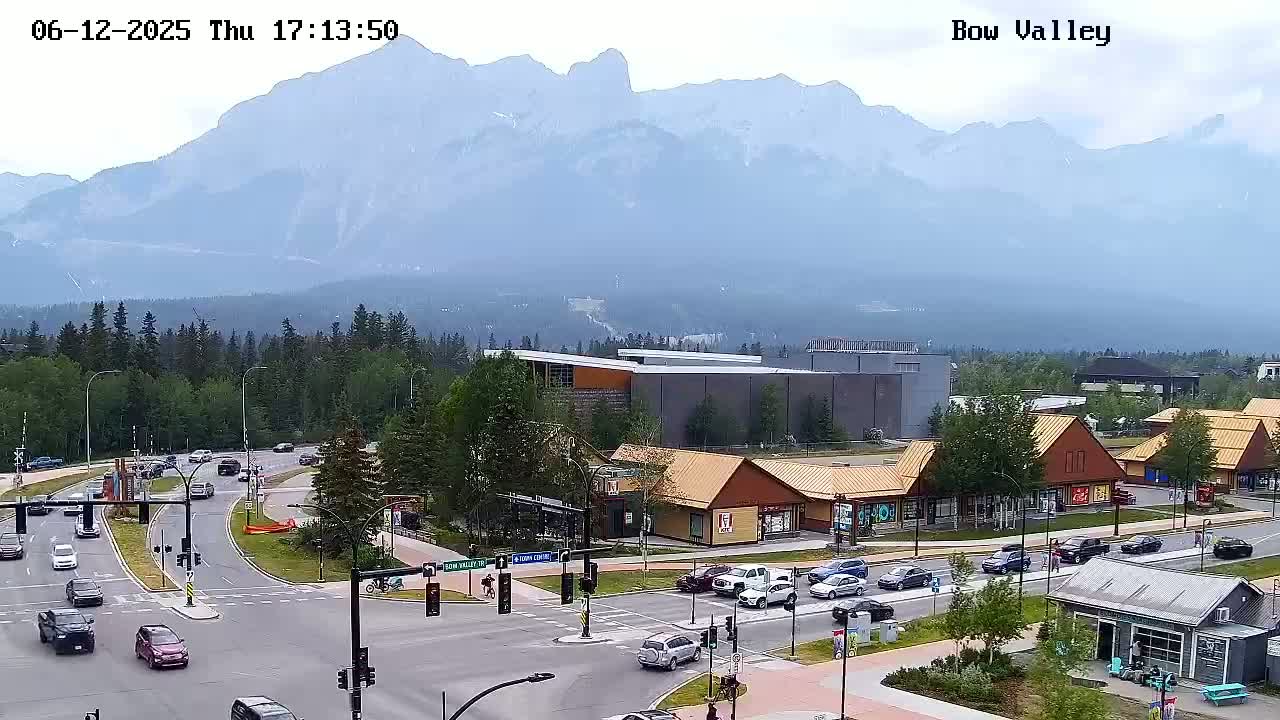 Canmore, Mount Rundle & Bow Valley Junction View Live Cam - Canmore, Alberta's Rockies, Alberta, Canada