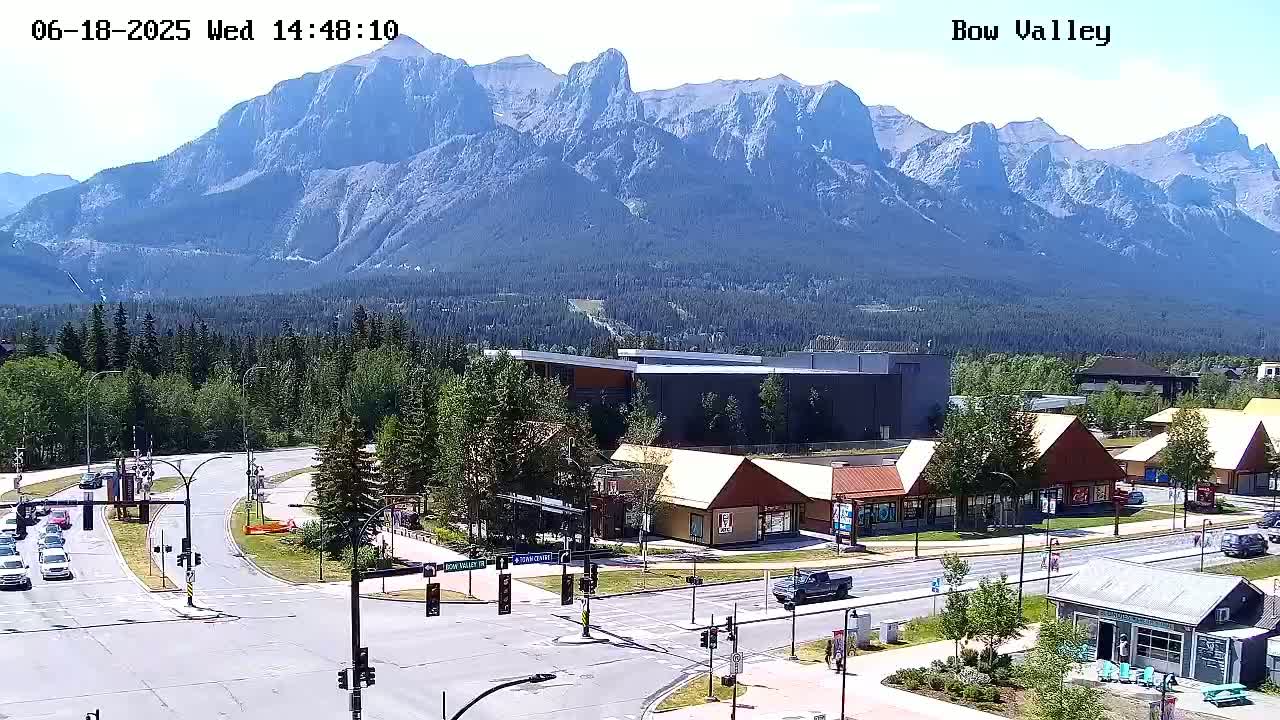 Canmore, Mount Rundle & Bow Valley Junction View Live Cam - Canmore, Alberta's Rockies, Alberta, Canada