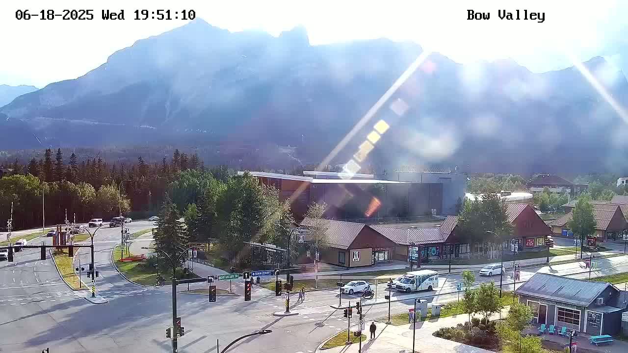 Canmore, Mount Rundle & Bow Valley Junction View Live Cam - Canmore, Alberta's Rockies, Alberta, Canada