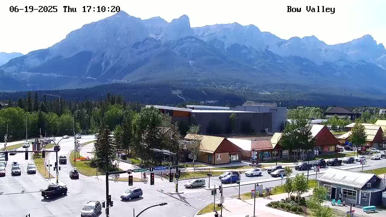 Canmore, Mount Rundle & Bow Valley Junction View Live Cam - Canmore, Alberta's Rockies, Alberta, Canada