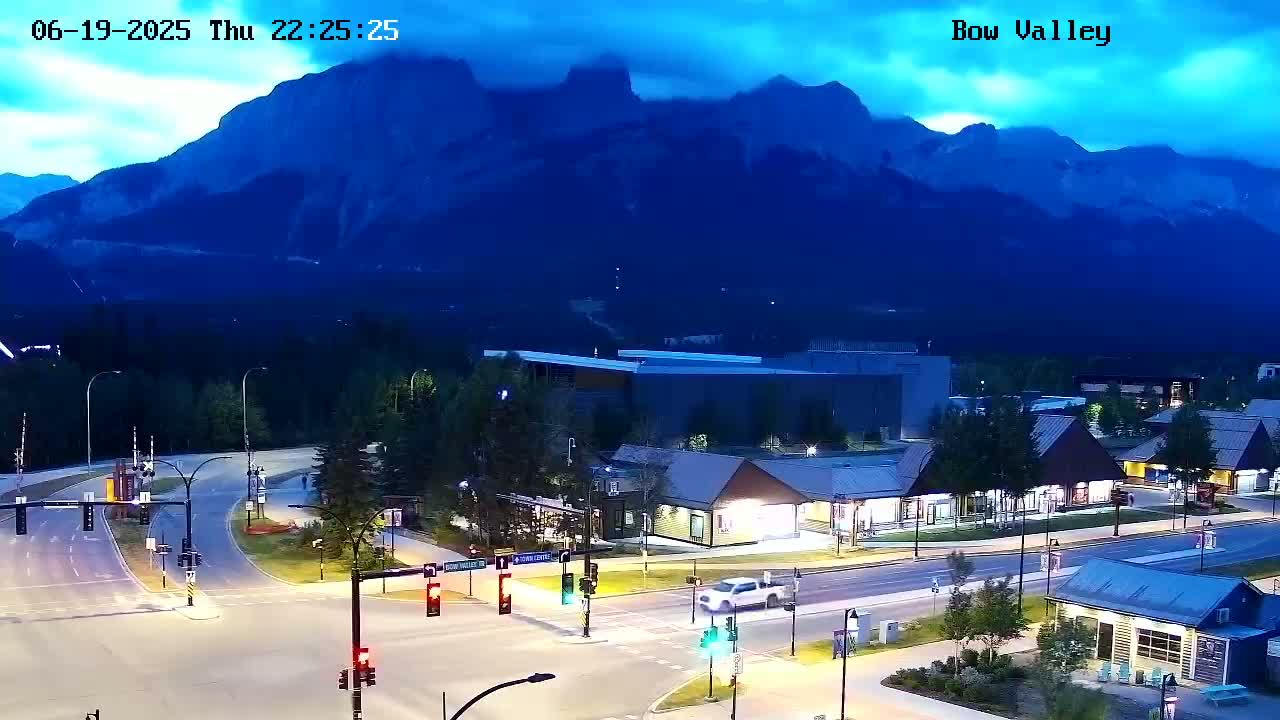 Canmore, Mount Rundle & Bow Valley Junction View Live Cam - Canmore, Alberta's Rockies, Alberta, Canada