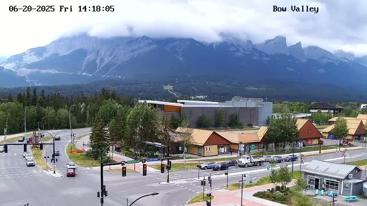 Canmore, Mount Rundle & Bow Valley Junction View Live Cam - Canmore, Alberta's Rockies, Alberta, Canada