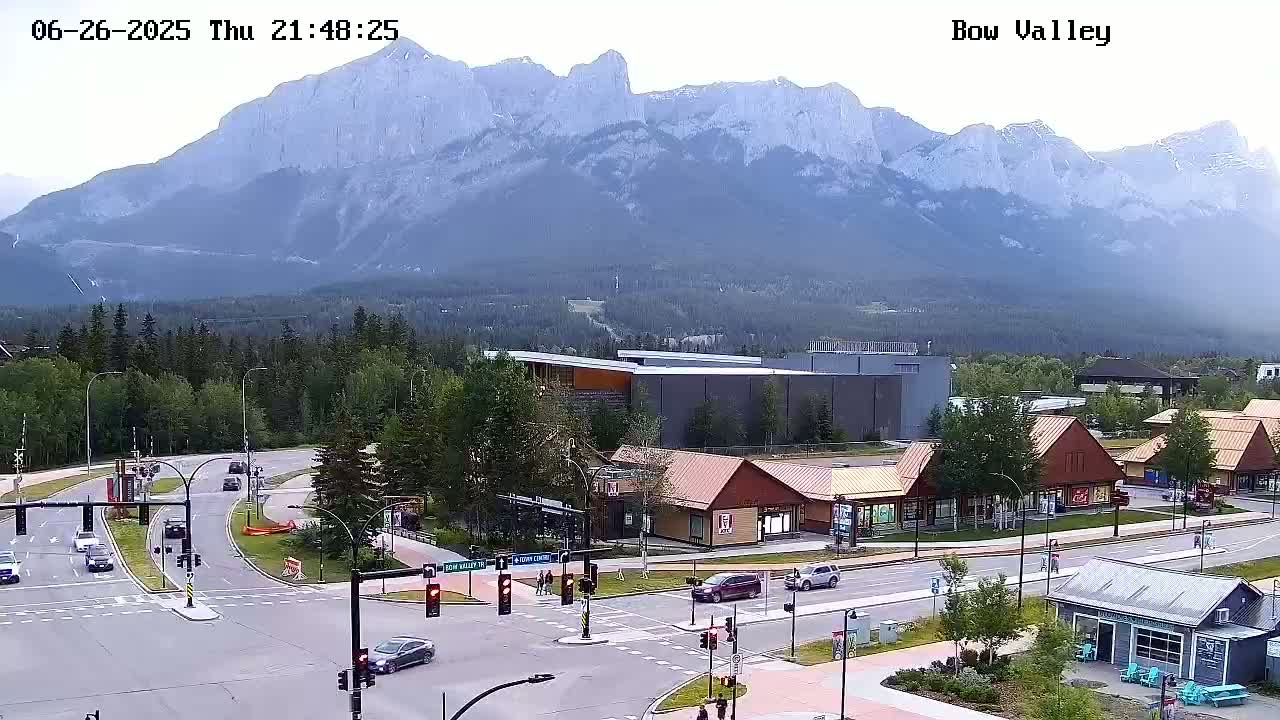 Canmore, Mount Rundle & Bow Valley Junction View Live Cam - Canmore, Alberta's Rockies, Alberta, Canada