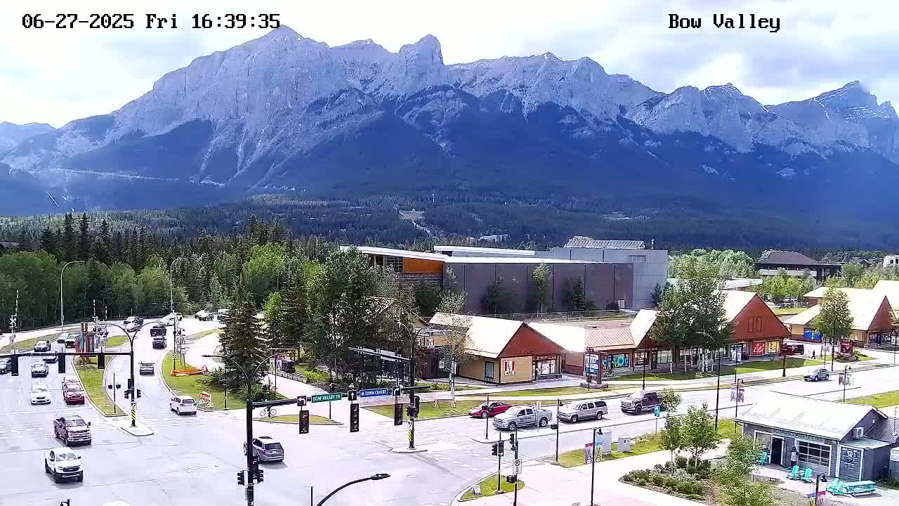 Canmore, Mount Rundle & Bow Valley Junction View Live Cam - Canmore, Alberta's Rockies, Alberta, Canada