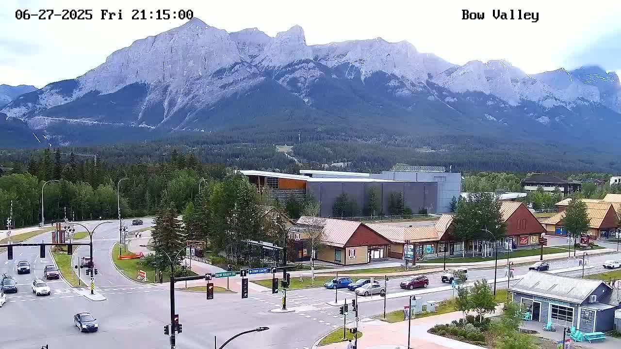 Canmore, Mount Rundle & Bow Valley Junction View Live Cam - Canmore, Alberta's Rockies, Alberta, Canada