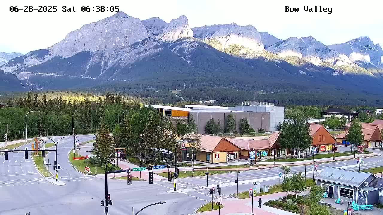 Canmore, Mount Rundle & Bow Valley Junction View Live Cam - Canmore, Alberta's Rockies, Alberta, Canada