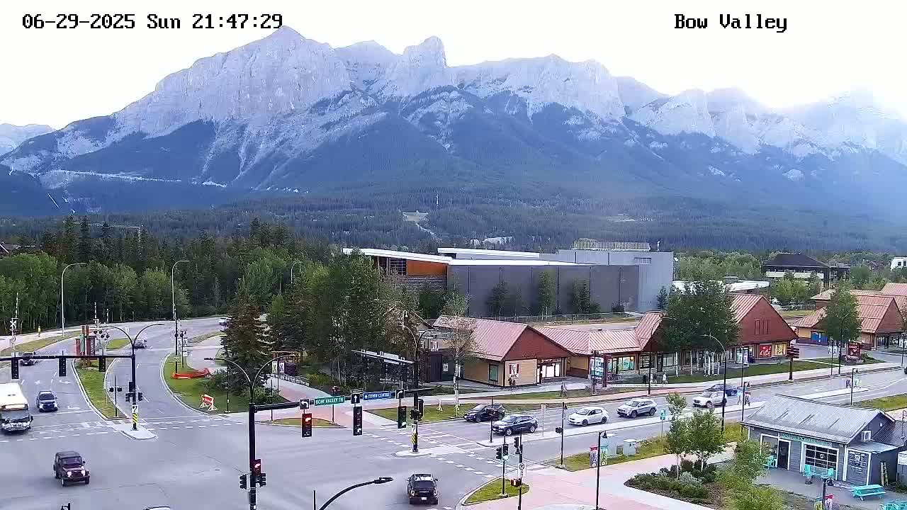Canmore, Mount Rundle & Bow Valley Junction View Live Cam - Canmore, Alberta's Rockies, Alberta, Canada