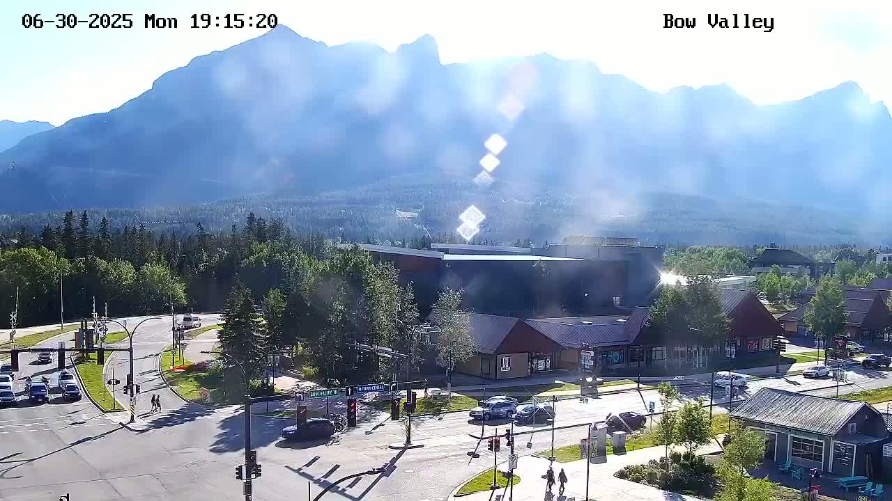 Canmore, Mount Rundle & Bow Valley Junction View Live Cam - Canmore, Alberta's Rockies, Alberta, Canada