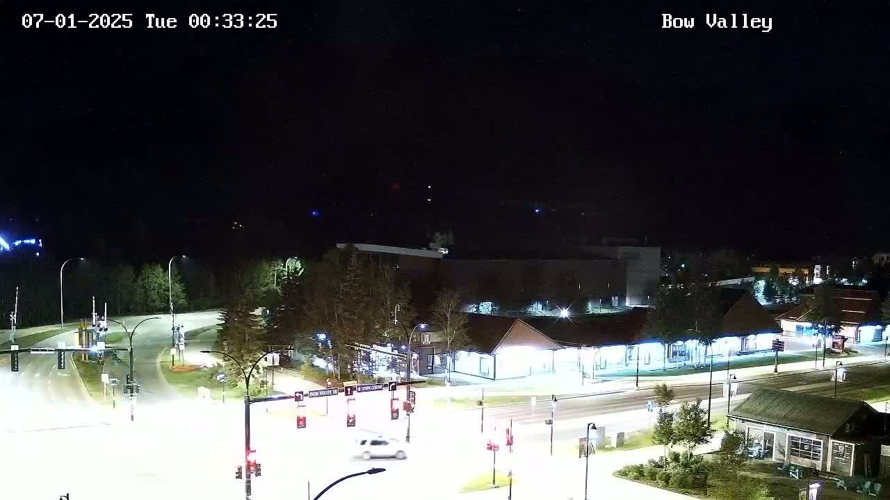 Canmore, Mount Rundle & Bow Valley Junction View Live Cam - Canmore, Alberta's Rockies, Alberta, Canada