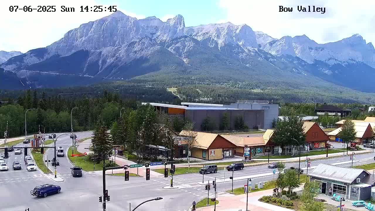 Canmore, Mount Rundle & Bow Valley Junction View Live Cam - Canmore, Alberta's Rockies, Alberta, Canada