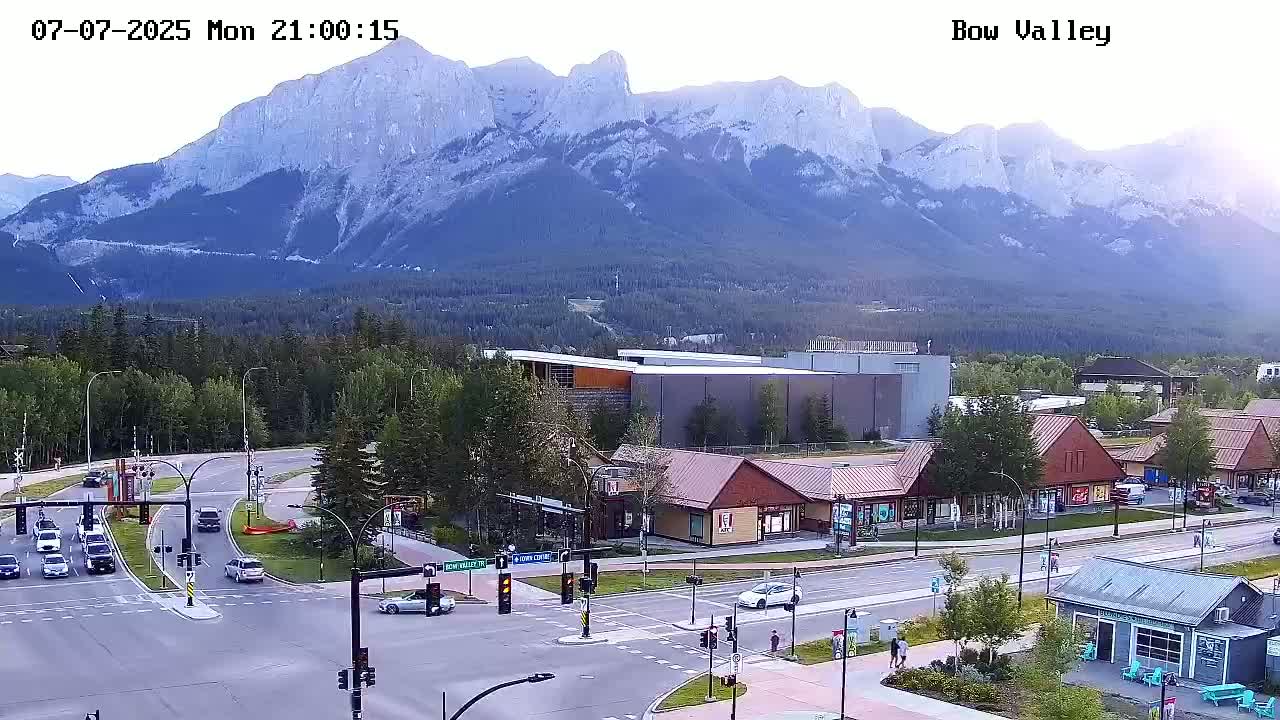 Canmore, Mount Rundle & Bow Valley Junction View Live Cam - Canmore, Alberta's Rockies, Alberta, Canada