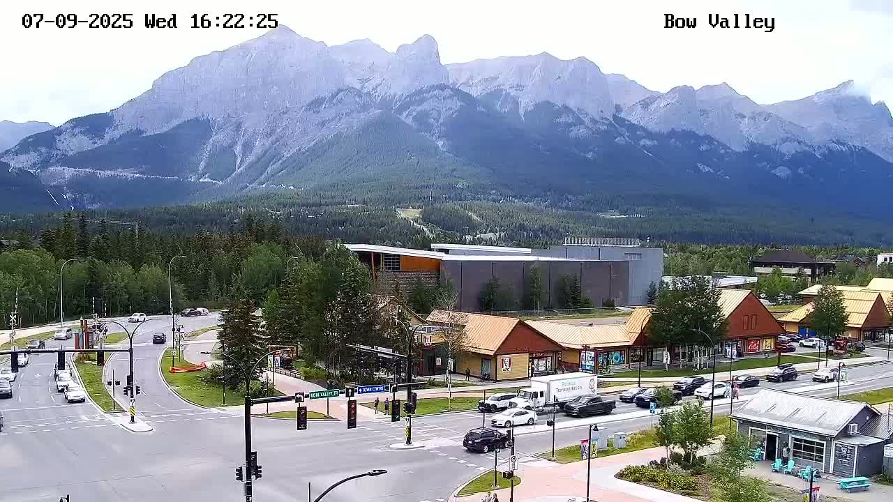 Canmore, Mount Rundle & Bow Valley Junction View Live Cam - Canmore, Alberta's Rockies, Alberta, Canada