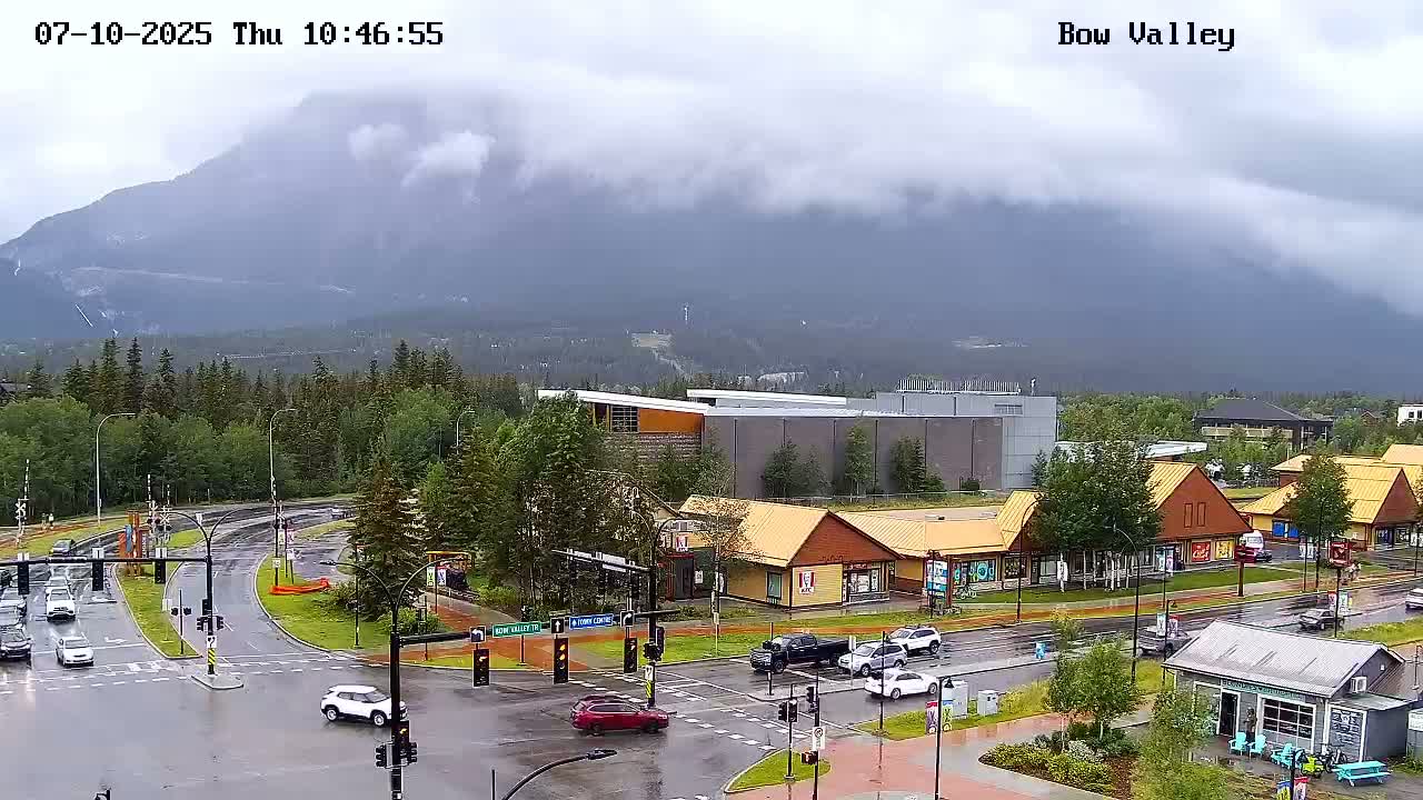 Canmore, Mount Rundle & Bow Valley Junction View Live Cam - Canmore, Alberta's Rockies, Alberta, Canada