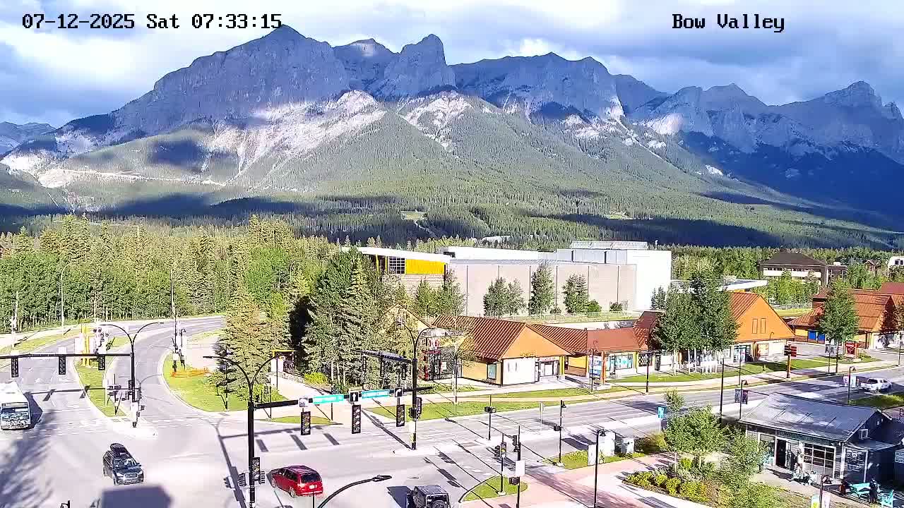 Canmore, Mount Rundle & Bow Valley Junction View Live Cam - Canmore, Alberta's Rockies, Alberta, Canada