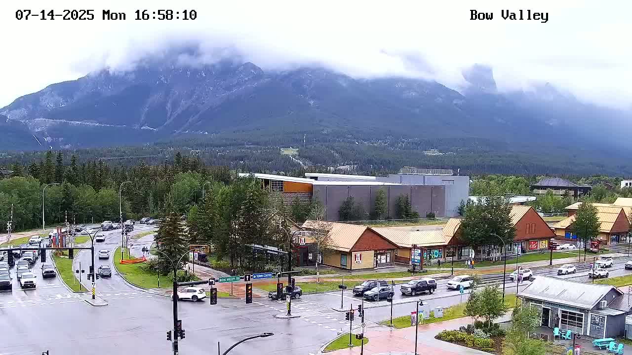 Canmore, Mount Rundle & Bow Valley Junction View Live Cam - Canmore, Alberta's Rockies, Alberta, Canada