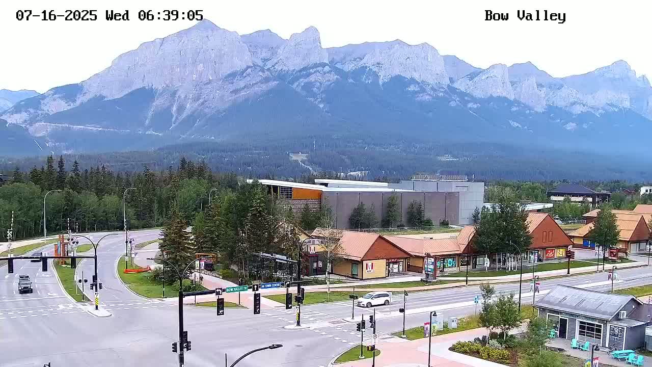 Canmore, Mount Rundle & Bow Valley Junction View Live Cam - Canmore, Alberta's Rockies, Alberta, Canada