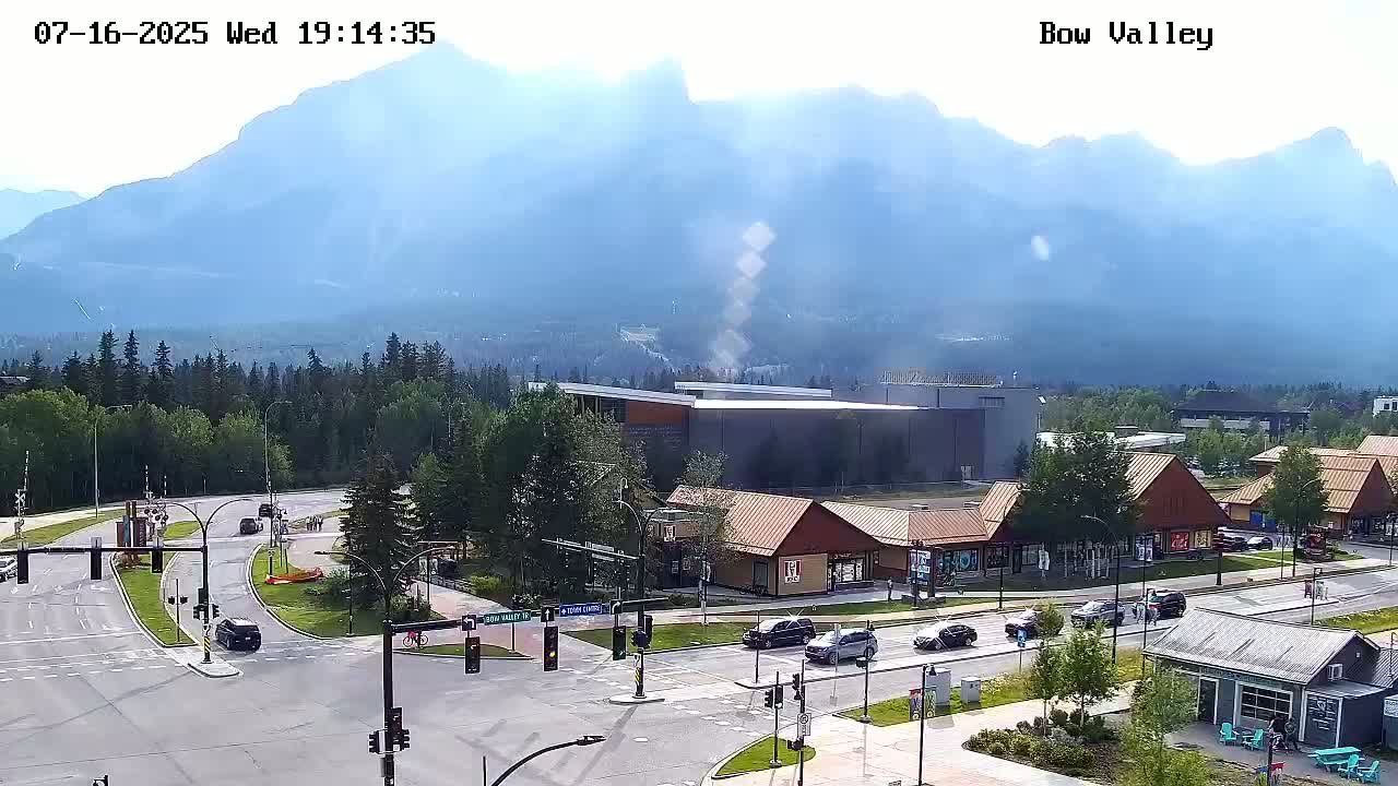 Canmore, Mount Rundle & Bow Valley Junction View Live Cam - Canmore, Alberta's Rockies, Alberta, Canada