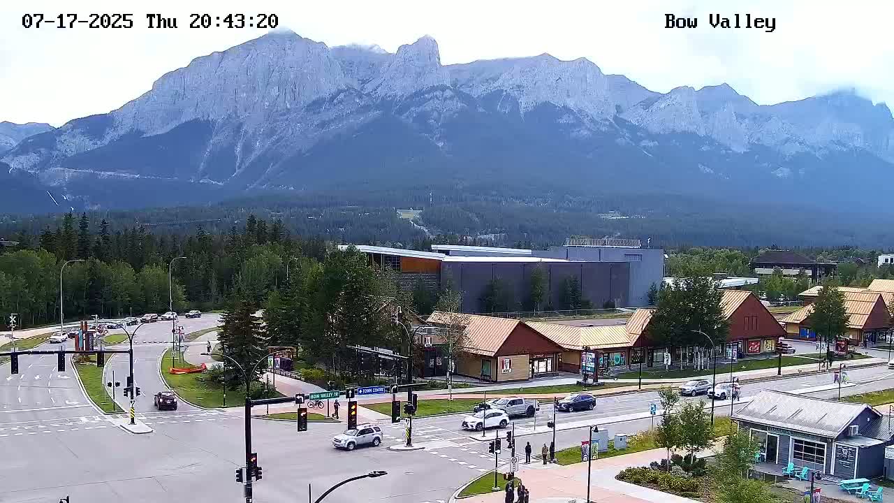 Canmore, Mount Rundle & Bow Valley Junction View Live Cam - Canmore, Alberta's Rockies, Alberta, Canada