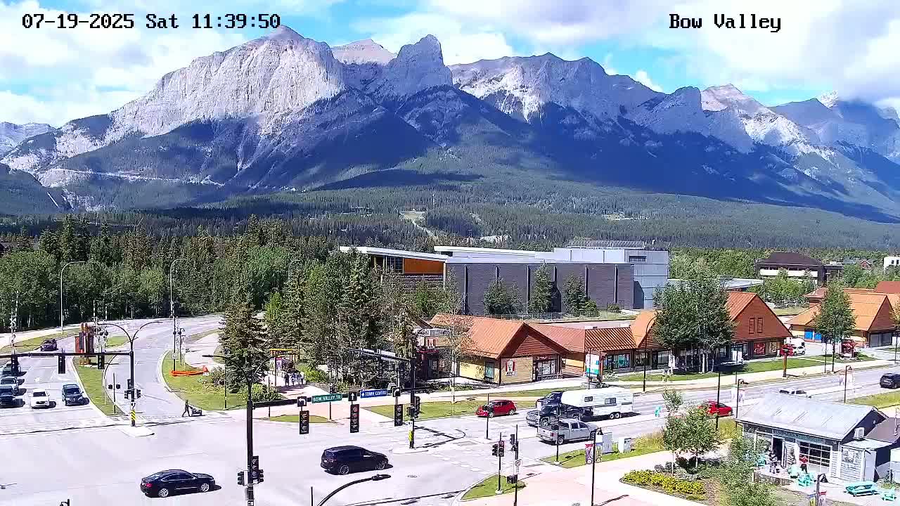 Canmore, Mount Rundle & Bow Valley Junction View Live Cam - Canmore, Alberta's Rockies, Alberta, Canada