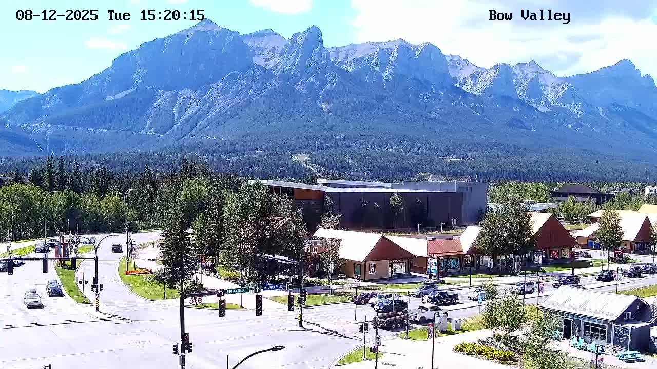 Canmore, Mount Rundle & Bow Valley Junction View Live Cam - Canmore, Alberta's Rockies, Alberta, Canada