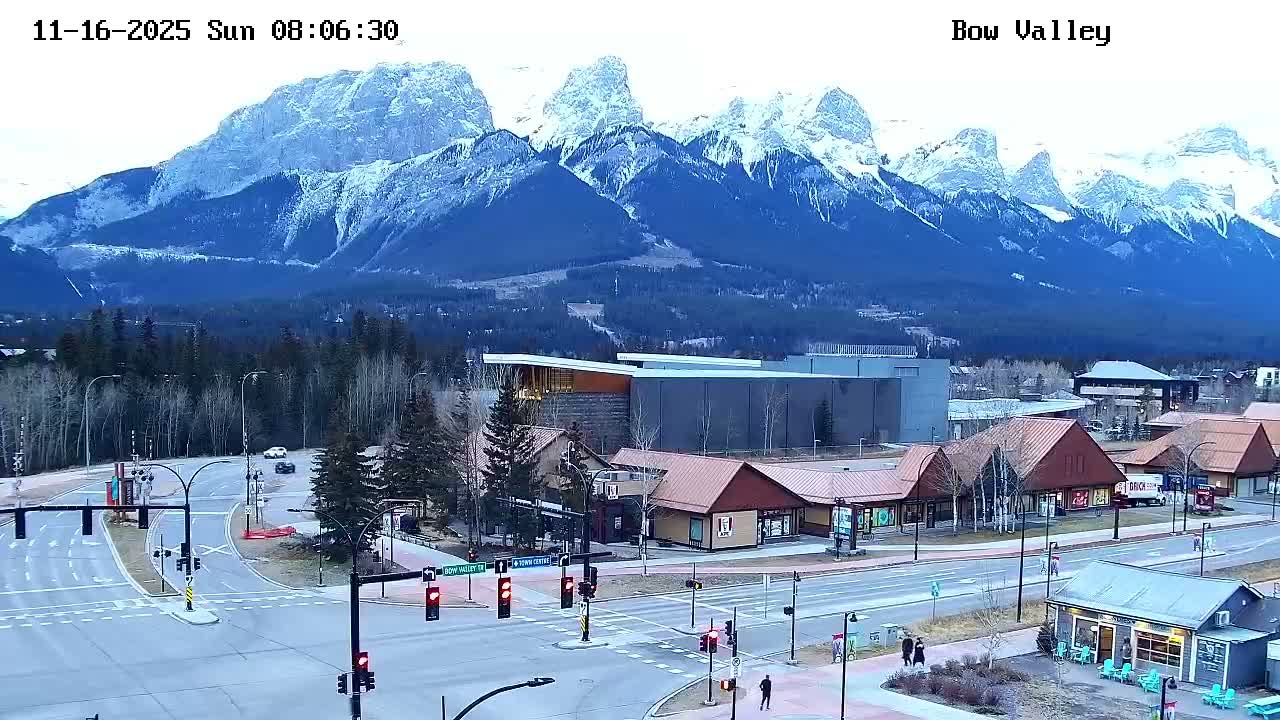 Canmore, Mount Rundle & Bow Valley Junction View Live Cam - Canmore, Alberta's Rockies, Alberta, Canada