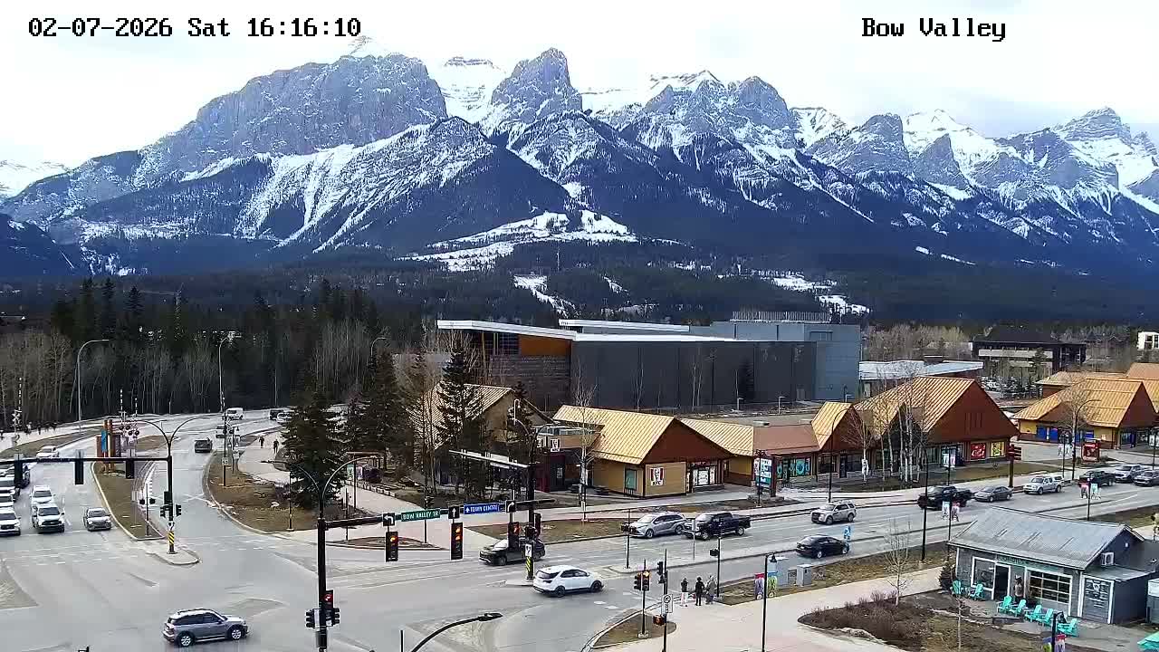 Canmore, Mount Rundle & Bow Valley Junction View Live Cam - Canmore, Alberta's Rockies, Alberta, Canada