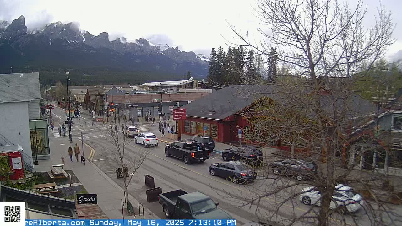 Canmore 6 th Avenue Intersection City Main St. Live Cam - Canmore, Alberta's Rockies, Alberta, Canada