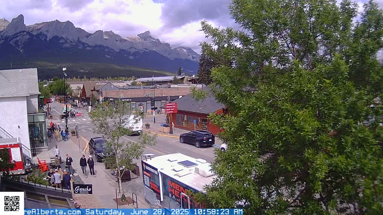 Canmore 6 th Avenue Intersection City Main St. Live Cam - Canmore, Alberta's Rockies, Alberta, Canada
