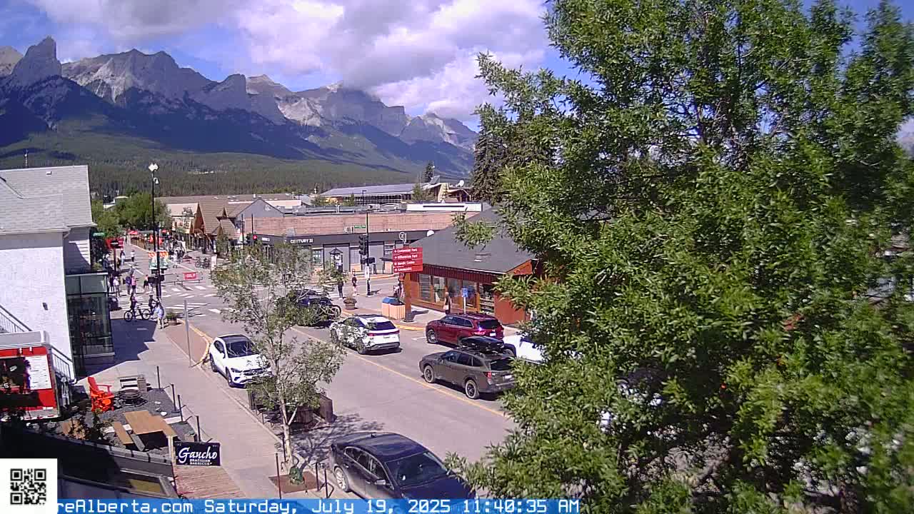 Canmore 6 th Avenue Intersection City Main St. Live Cam - Canmore, Alberta's Rockies, Alberta, Canada