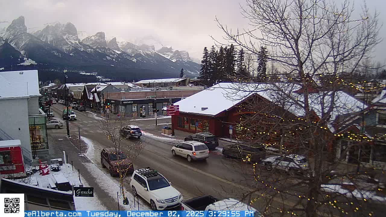 Canmore 6 th Avenue Intersection City Main St. Live Cam - Canmore, Alberta's Rockies, Alberta, Canada