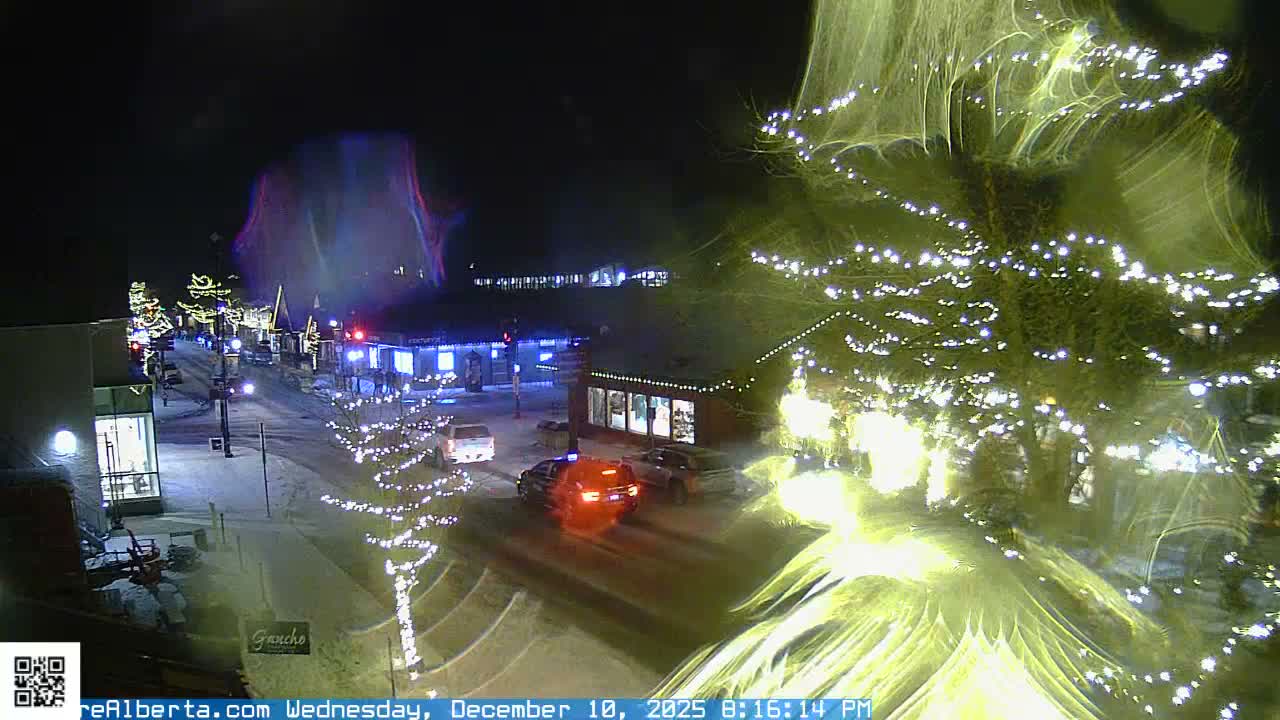 Canmore 6 th Avenue Intersection City Main St. Live Cam - Canmore, Alberta's Rockies, Alberta, Canada