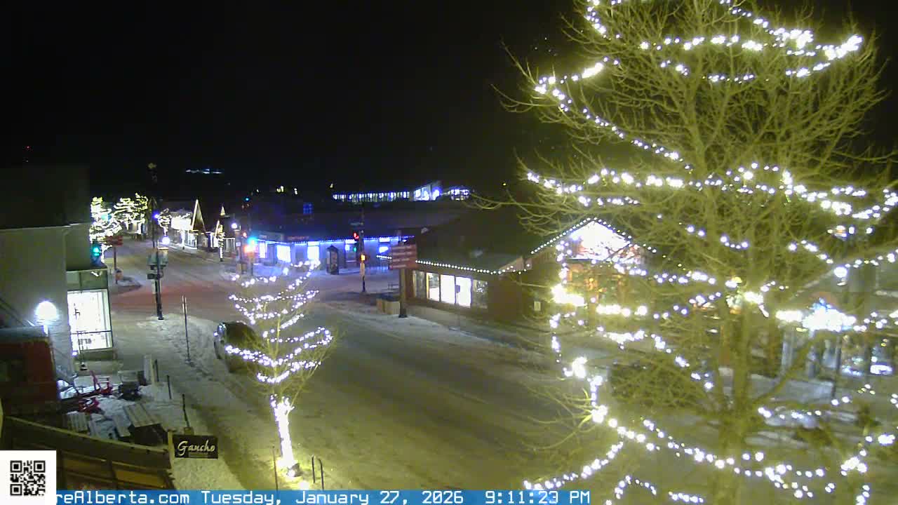 Canmore 6 th Avenue Intersection City Main St. Live Cam - Canmore, Alberta's Rockies, Alberta, Canada