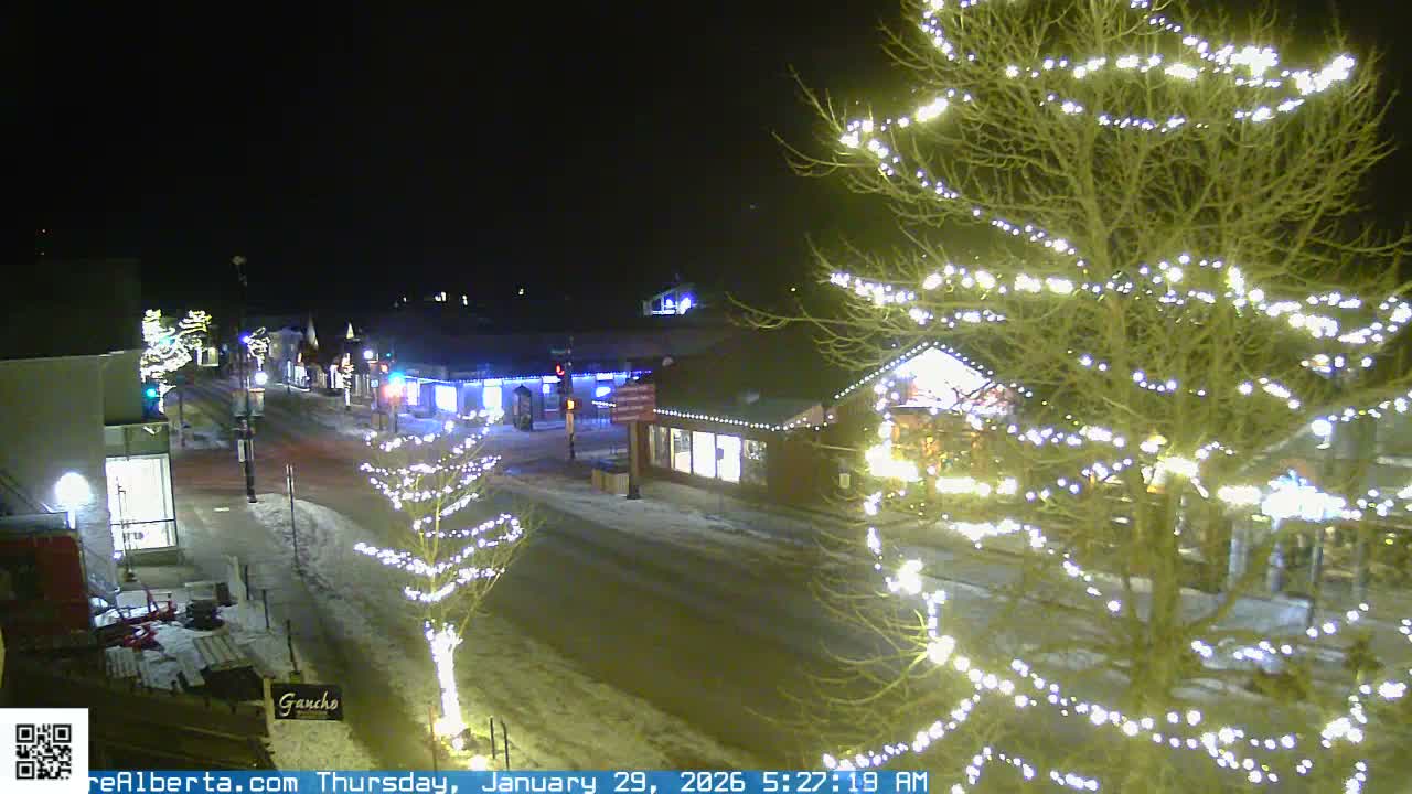 Canmore 6 th Avenue Intersection City Main St. Live Cam - Canmore, Alberta's Rockies, Alberta, Canada