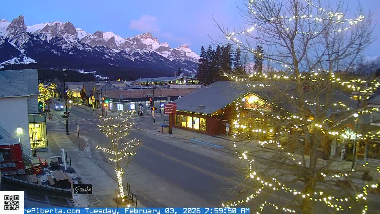 Canmore 6 th Avenue Intersection City Main St. Live Cam - Canmore, Alberta's Rockies, Alberta, Canada
