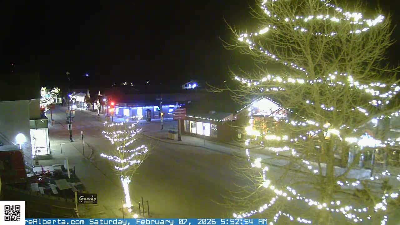 Canmore 6 th Avenue Intersection City Main St. Live Cam - Canmore, Alberta's Rockies, Alberta, Canada