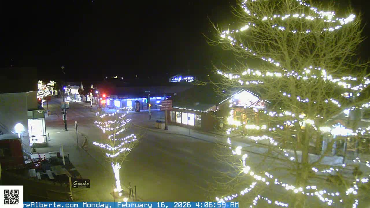 Canmore 6 th Avenue Intersection City Main St. Live Cam - Canmore, Alberta's Rockies, Alberta, Canada