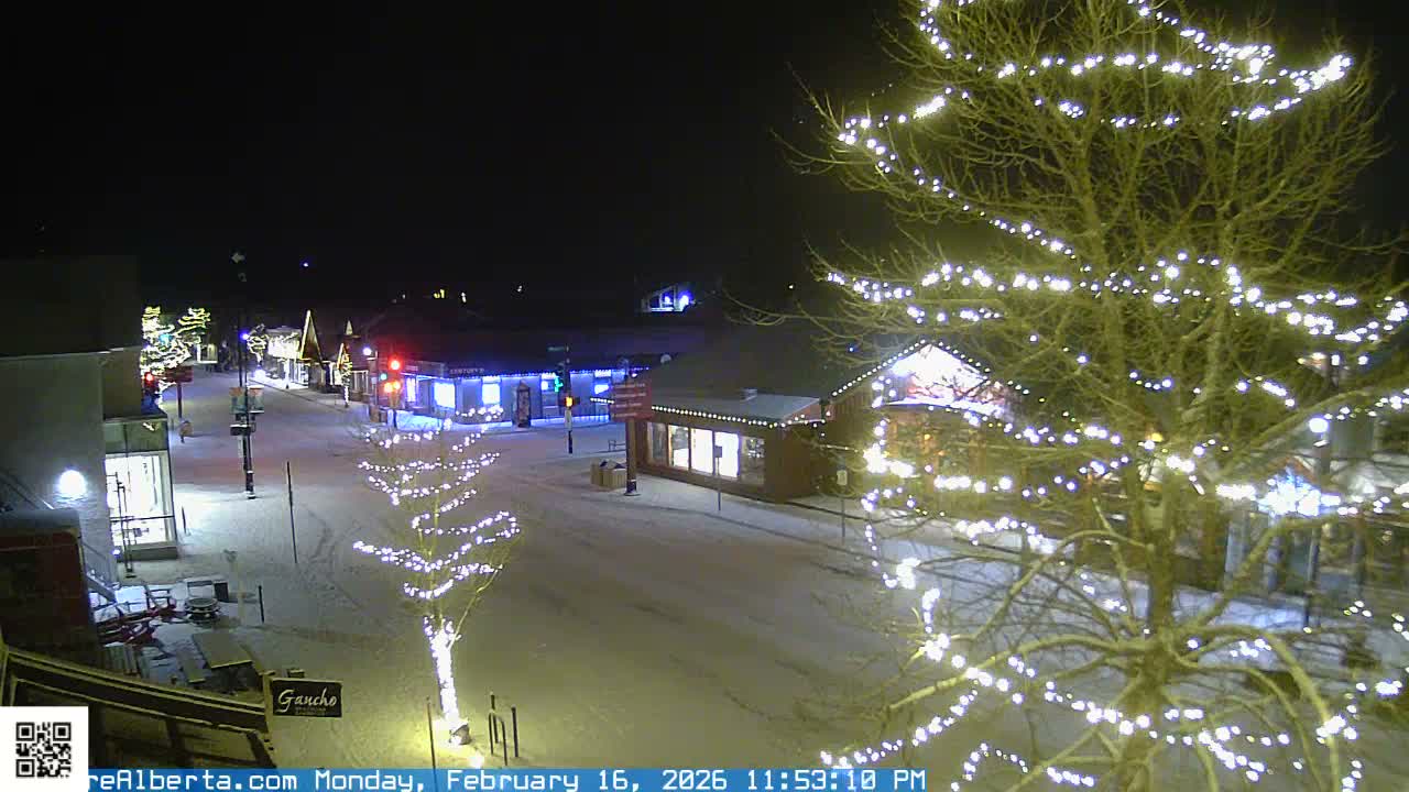 Canmore 6 th Avenue Intersection City Main St. Live Cam - Canmore, Alberta's Rockies, Alberta, Canada
