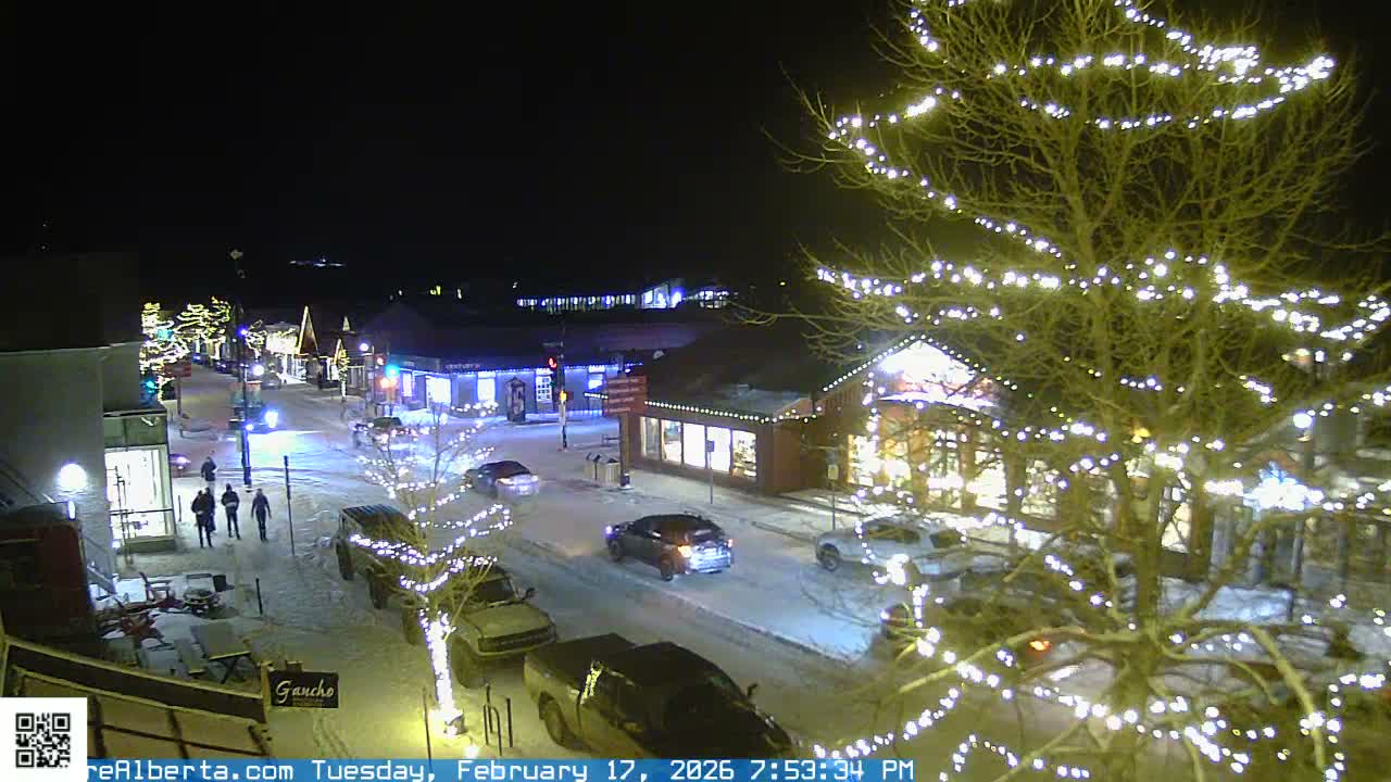 Canmore 6 th Avenue Intersection City Main St. Live Cam - Canmore, Alberta's Rockies, Alberta, Canada