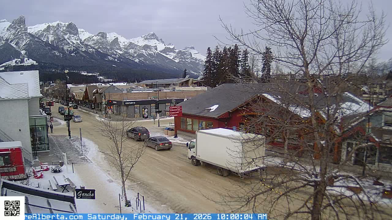 Canmore 6 th Avenue Intersection City Main St. Live Cam - Canmore, Alberta's Rockies, Alberta, Canada
