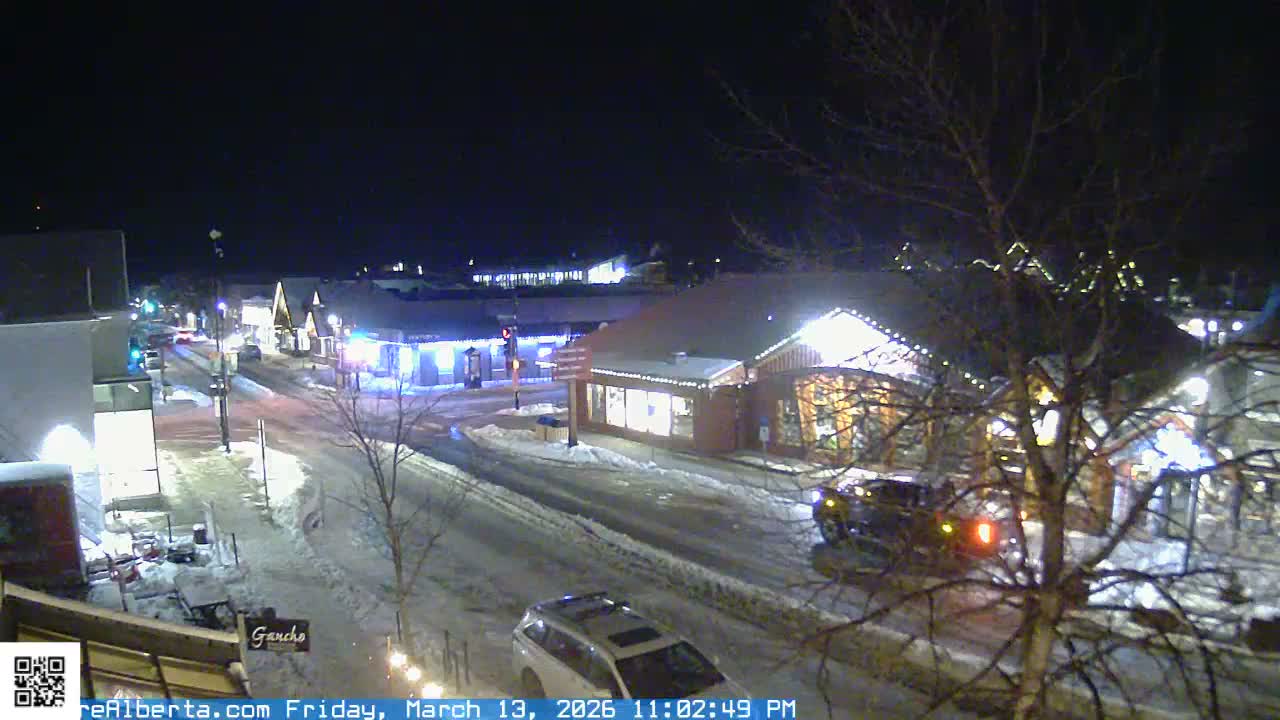 Canmore 6 th Avenue Intersection City Main St. Live Cam - Canmore, Alberta's Rockies, Alberta, Canada