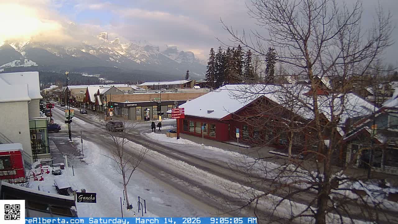 Canmore 6 th Avenue Intersection City Main St. Live Cam - Canmore, Alberta's Rockies, Alberta, Canada