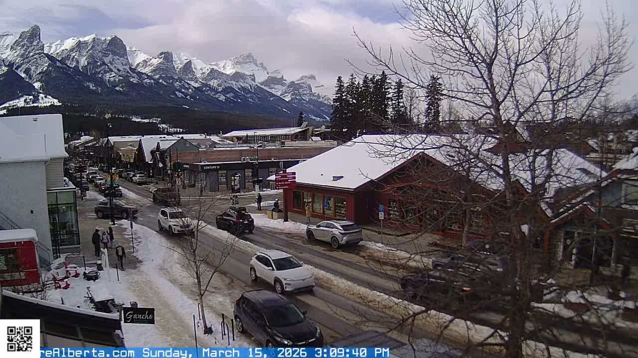 Canmore 6 th Avenue Intersection City Main St. Live Cam - Canmore, Alberta's Rockies, Alberta, Canada